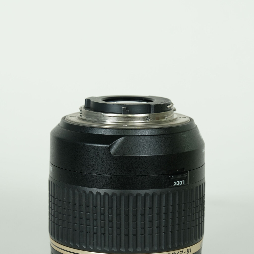 TAMRON 18-270mm F3.5-6.3 DiII VC PZD/Model B008N（ニコン用）の出品