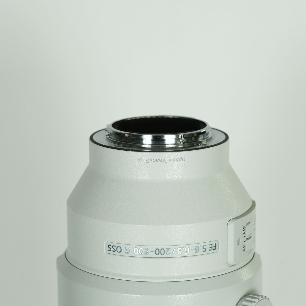 SONY FE 200-600mm F5.6-6.3 G OSS SEL200600G