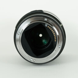 SIGMA 70mm F2.8 DG MACRO｜Art [ライカL用]