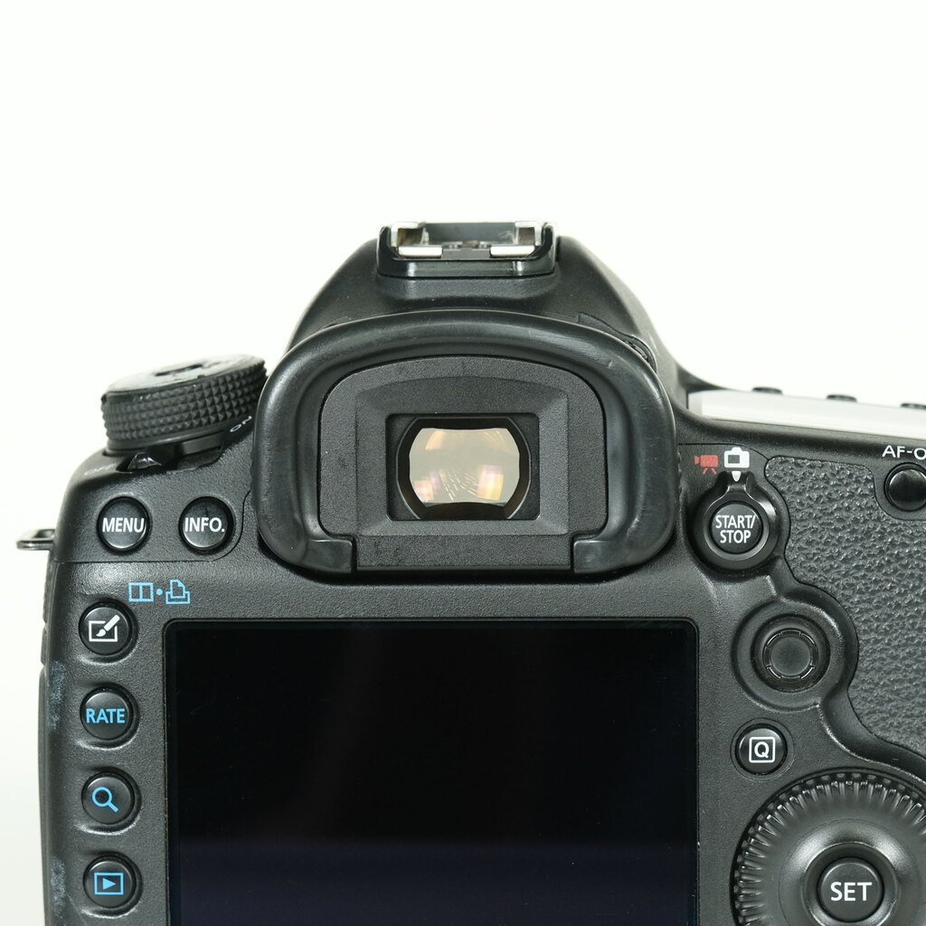 Canon EOS 5D Mark III Canon EOS 5D Mark III
