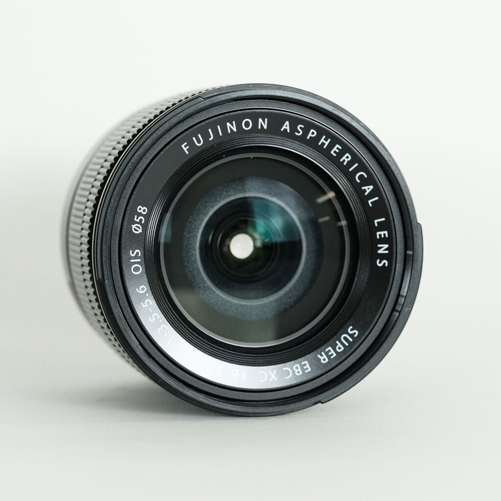 FUJIFILM フジノン XC16-50mm F3.5-5.6 OIS ブラック