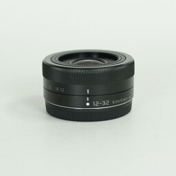 Panasonic LUMIX G VARIO 12-32mm / F3.5-5.6 ASPH. / MEGA O.I.S. Panasonic LUMIX G VARIO 12-32mm / F3.5-5.6 ASPH. / MEGA O.I.S.