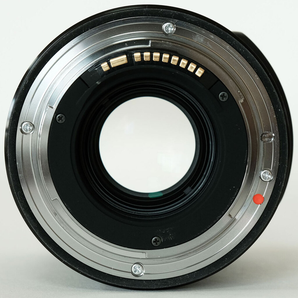 SIGMA 70mm F2.8 DG MACRO | Art [キヤノン用]