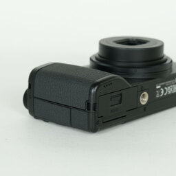 RICOH GR IV