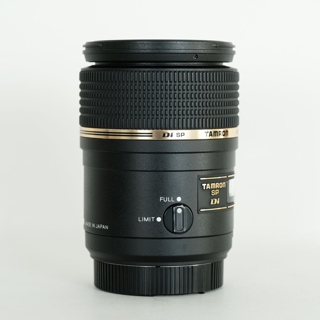 TAMRON SP 90mm F2.8 Di Macro 1:1/Model 272ENII(ニコンF用モーター内蔵) TAMRON SP 90mm F2.8 Di Macro 1:1/Model 272ENII(ニコンF用モーター内蔵)