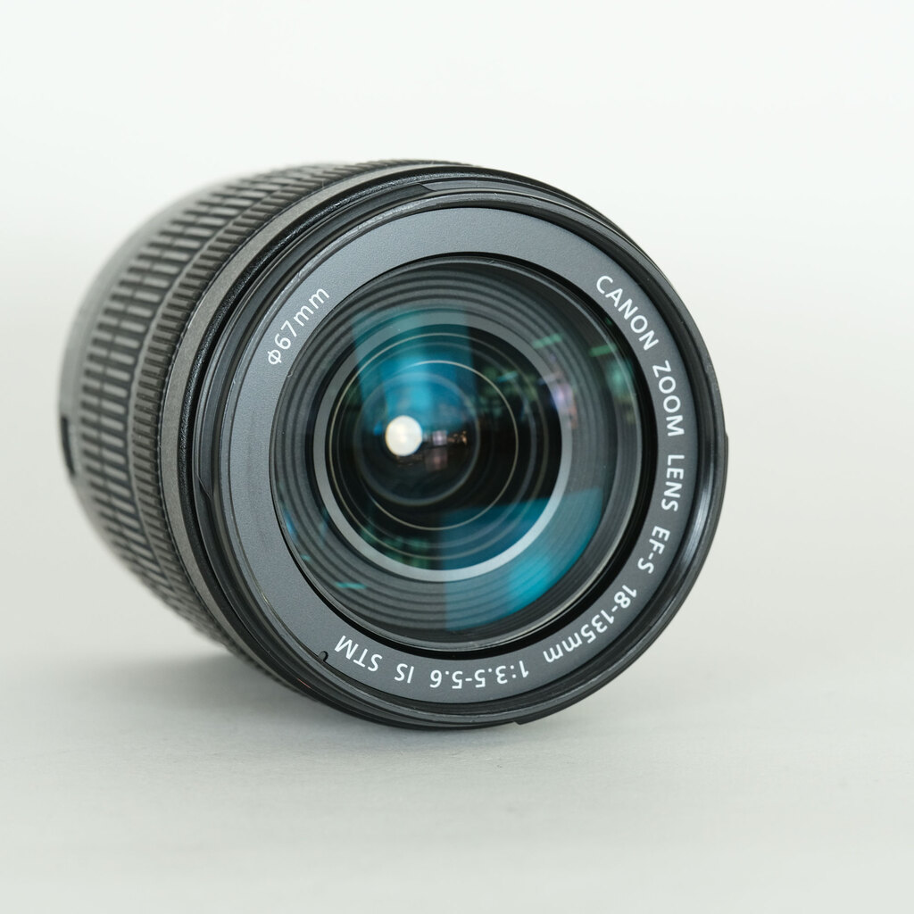 Canon EF-S18-135mm F3.5-5.6 IS STM
