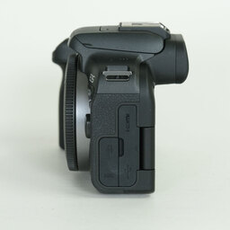 Canon EOS R10