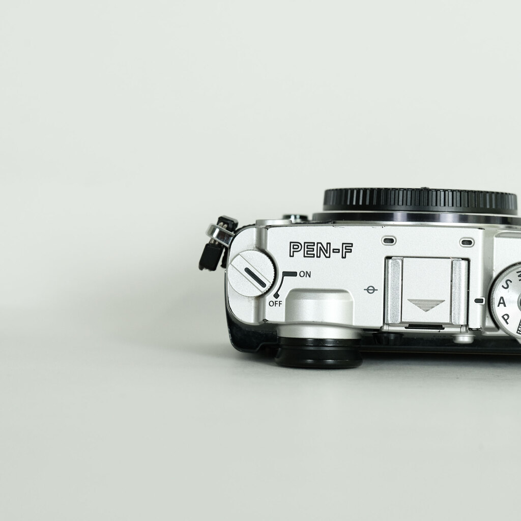 OLYMPUS pen Ｆ　　完動品　NO.248125 ボディのみ。 楽天市場】【中古】【1年保証】【美品】OLYMPUS PEN-F ボディ