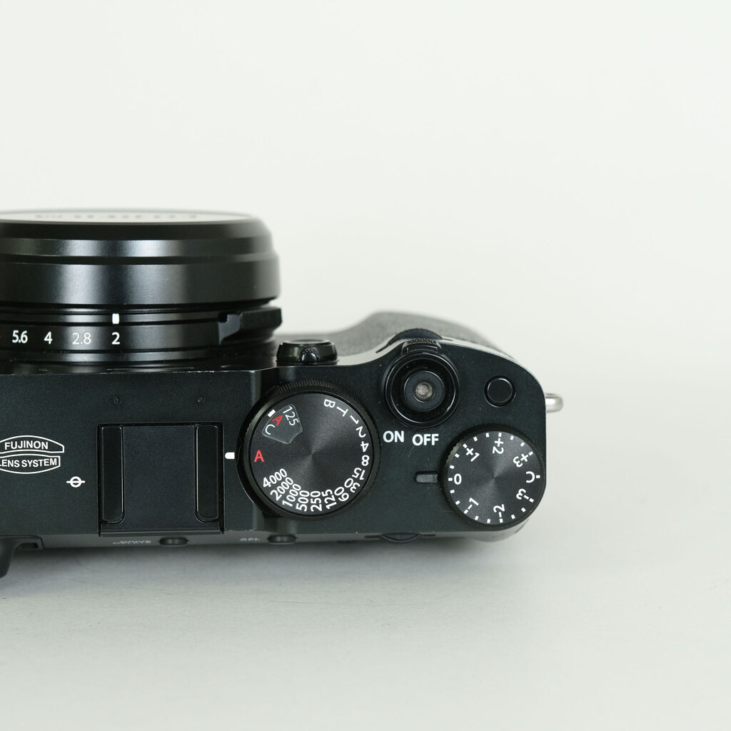 FUJIFILM X100VI FUJIFILM X100VI