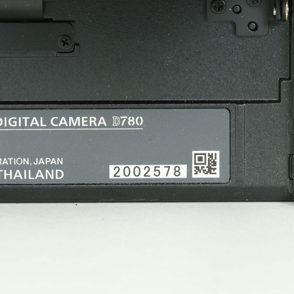 Nikon D780