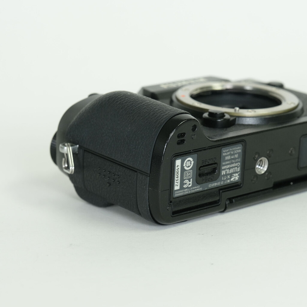 FUJIFILM X-T1