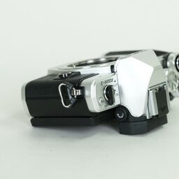 OLYMPUS OM-D E-M10 Mark II