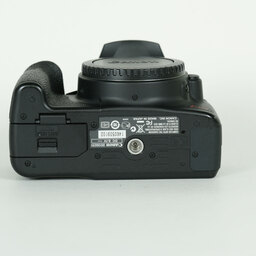Canon EOS Kiss X3 ボディ