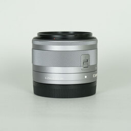 Canon EF-M15-45mm F3.5-6.3 IS STM Canon EF-M15-45mm F3.5-6.3 IS STM