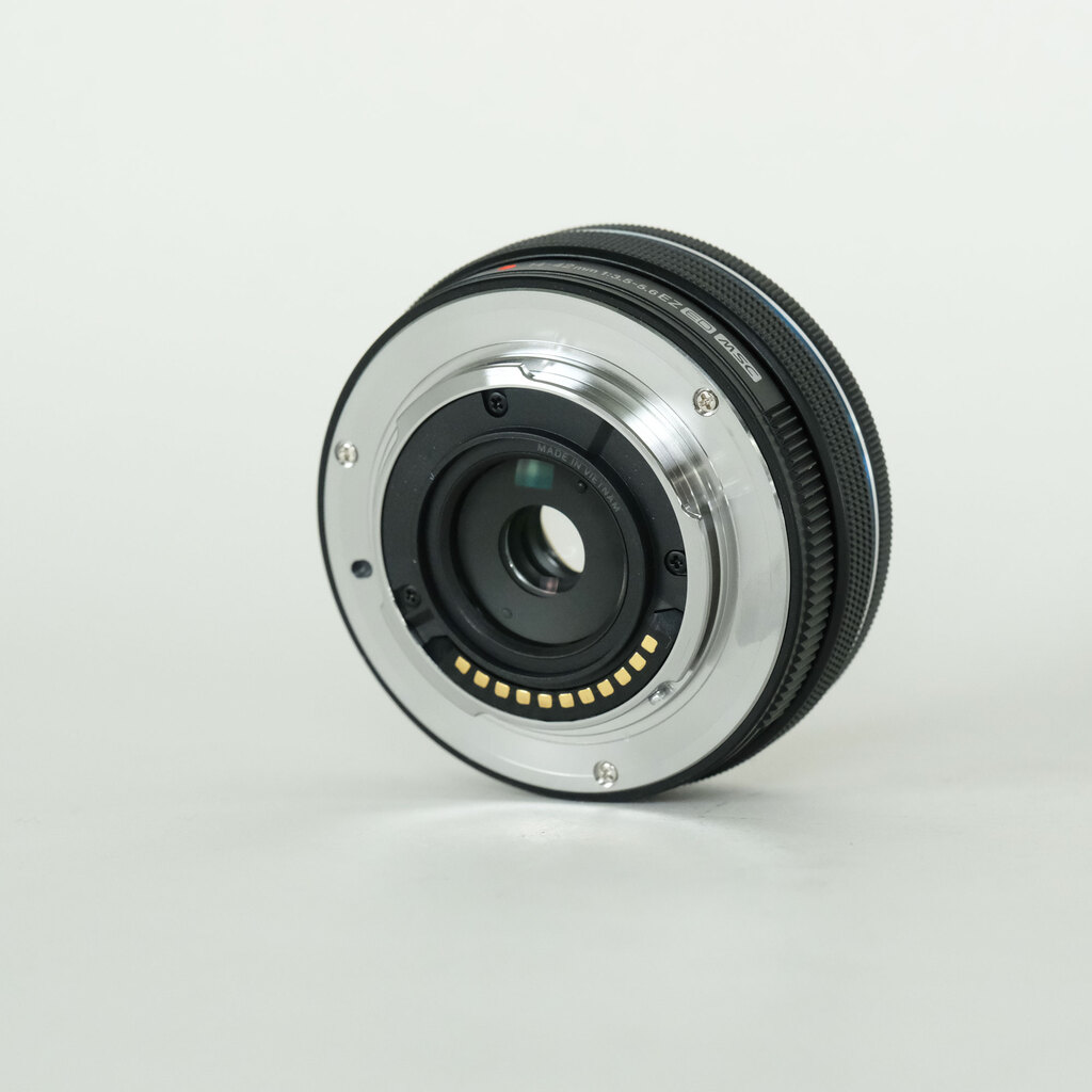 OLYMPUS M.ZUIKO DIGITAL ED 14-42mm F3.5-5.6 EZ ブラック