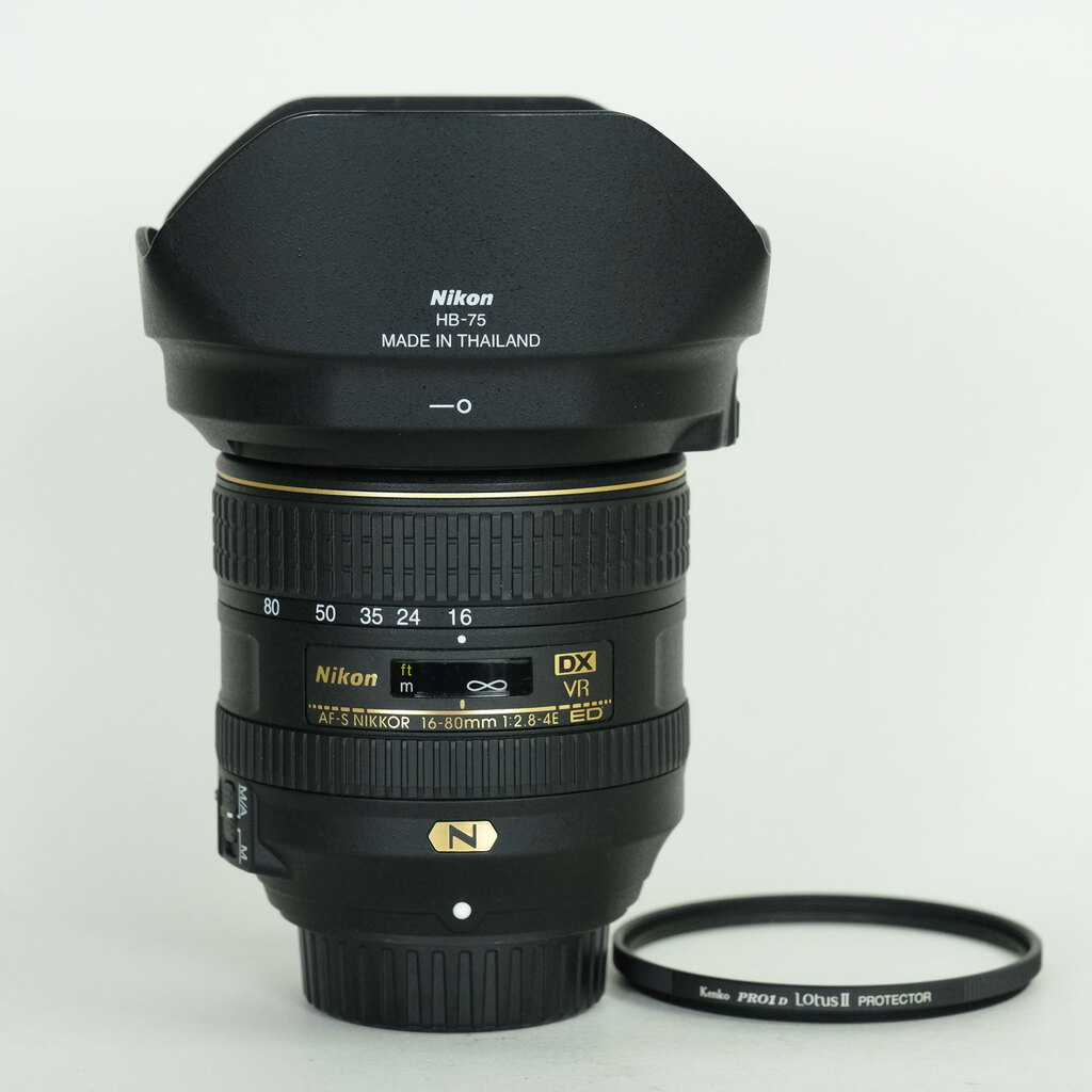 Nikon AF-S DX NIKKOR 16-80mm f/2.8-4E ED VR Nikon AF-S DX NIKKOR 16-80mm f/2.8-4E ED VR