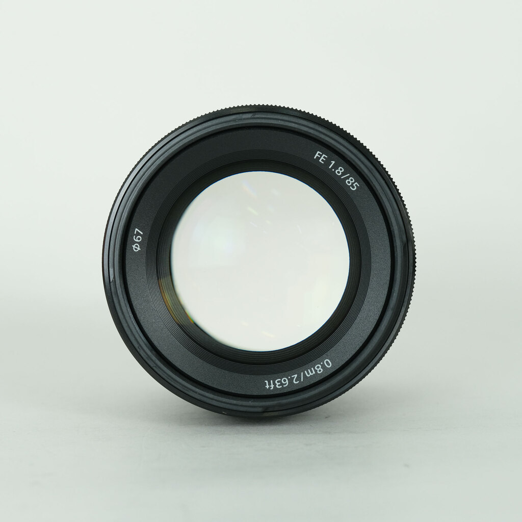 SONY FE 85mm F1.8 SEL85F18の出品 | ONE SCENE（ワンシーン）