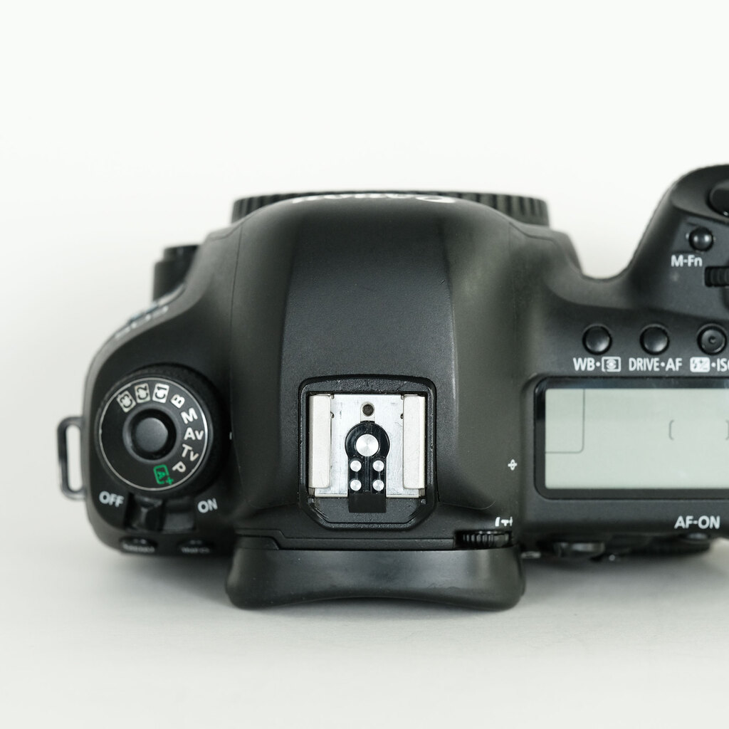 Canon EOS 5D Mark IV Canon EOS 5D Mark IV