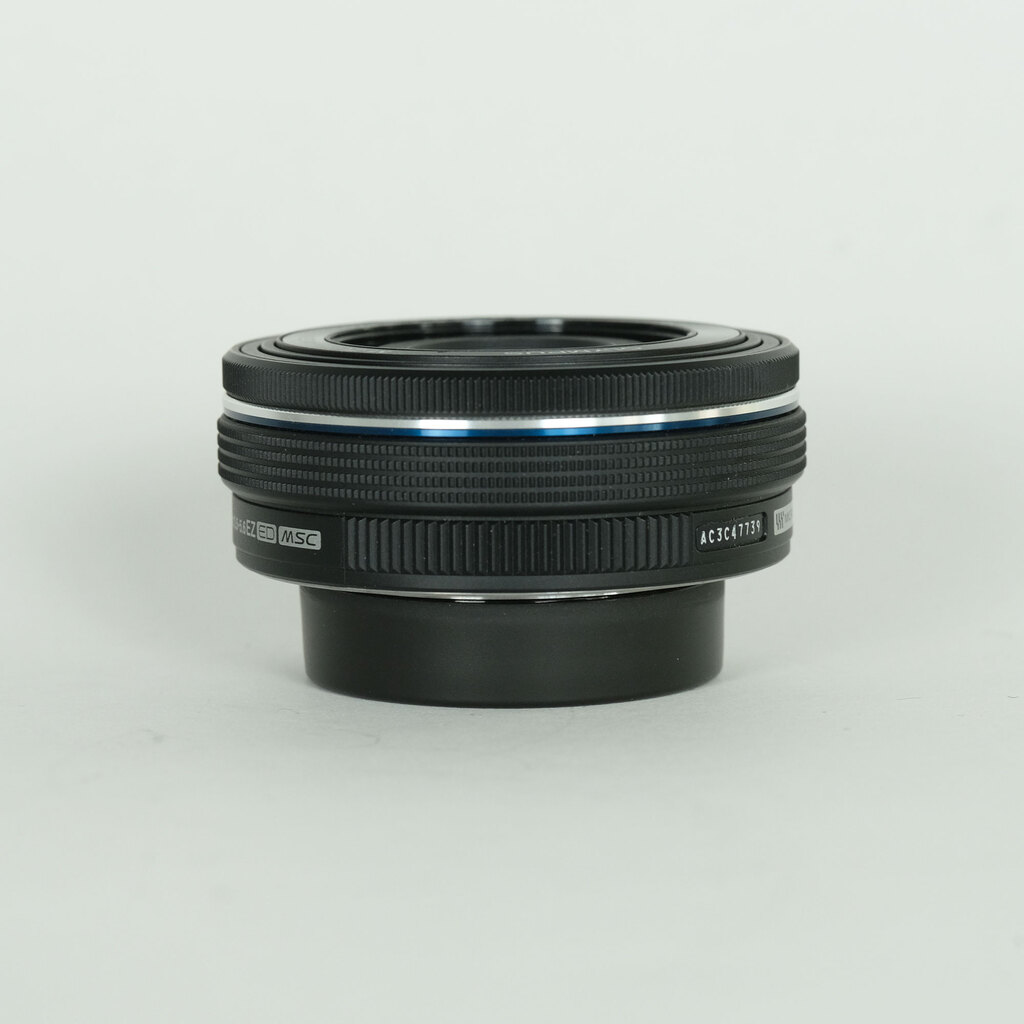 OLYMPUS M.ZUIKO DIGITAL ED 14-42mm F3.5-5.6 EZ ブラック