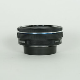 OLYMPUS M.ZUIKO DIGITAL ED 14-42mm F3.5-5.6 EZ ブラック