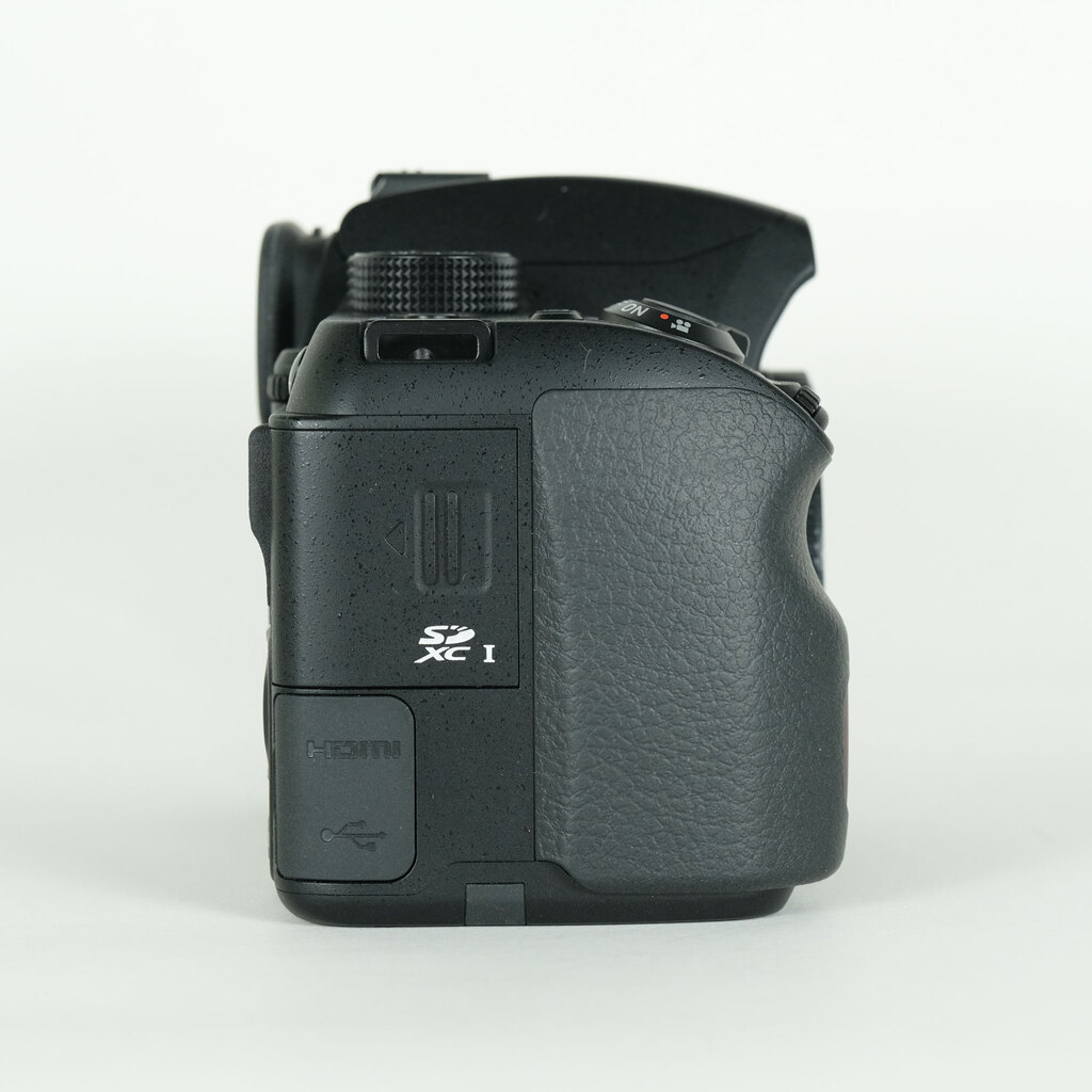 PENTAX KF