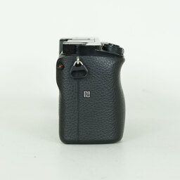 SONY α6000（ILCE-6000）