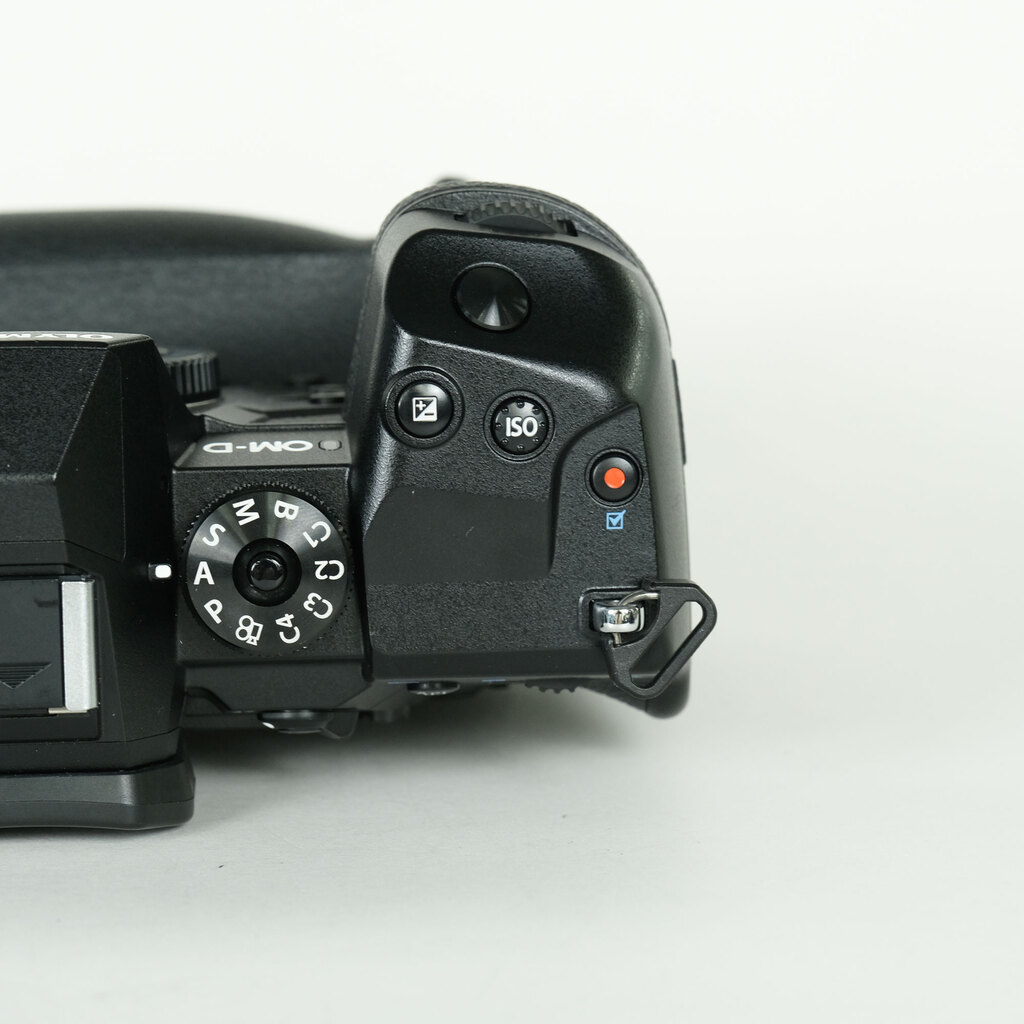 OLYMPUS E-M1X ジャンク OLYMPUS OM-D E-M1Xの出品 | ONE SCENE（ワンシーン）