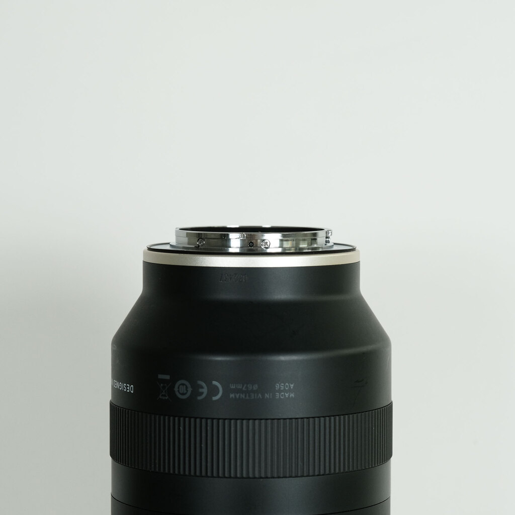 TAMRON 70-180mm F/2.8 Di III VXD (Model A056) [ ソニーE用 ]