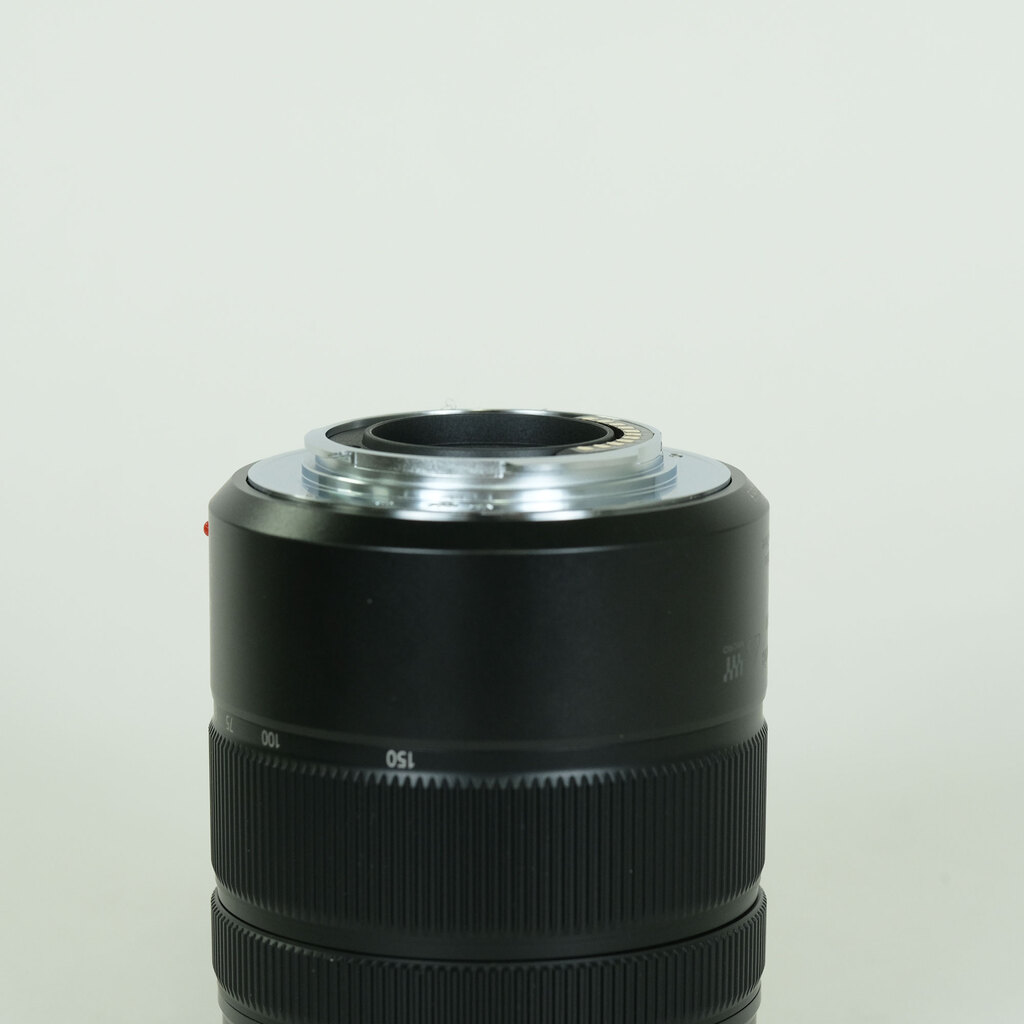 Panasonic LUMIX G VARIO 45-150mm / F4.0-5.6 ASPH. / MEGA O.I.S. Panasonic LUMIX G VARIO 45-150mm / F4.0-5.6 ASPH. / MEGA O.I.S.