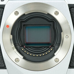 OLYMPUS OM-D E-M5 ボディ シルバー OLYMPUS OM-D E-M5 ボディ シルバー