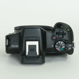 Canon EOS R50