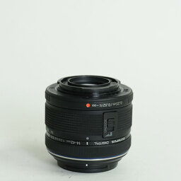 OLYMPUS M.ZUIKO DIGITAL 14-42mm F3.5-5.6IIR ブラック