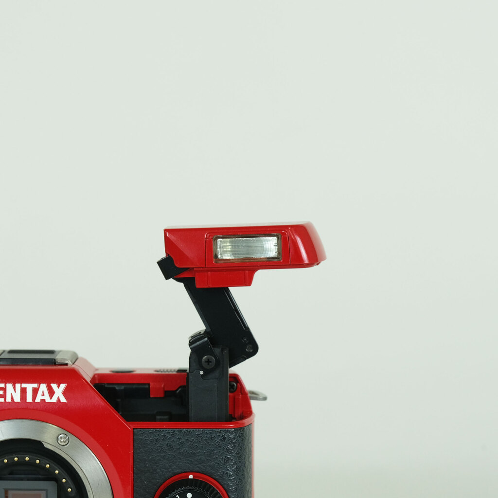 PENTAX Q10 ボディ レッド