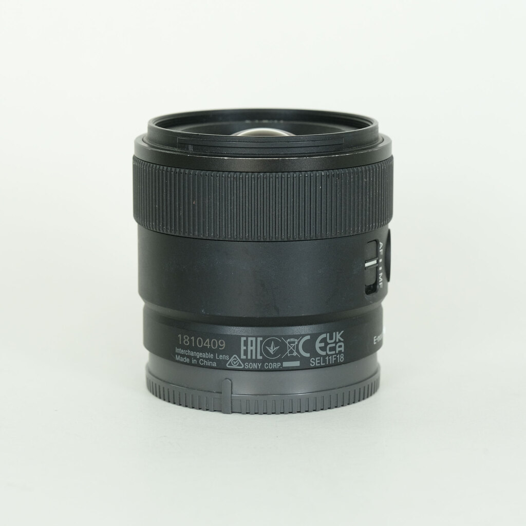 SONY E 11mm F1.8 SEL11F18