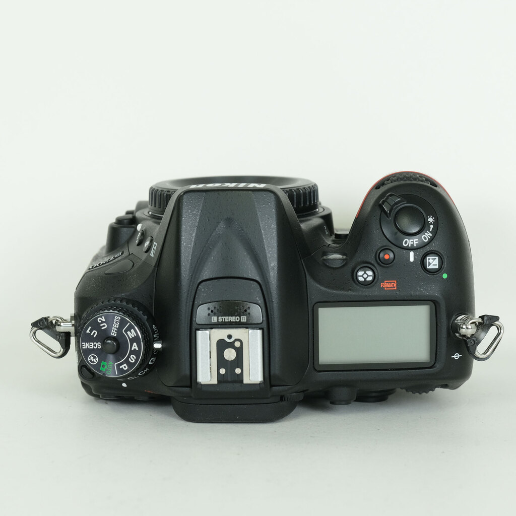 Nikon D7200