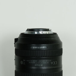 Nikon AF-S DX NIKKOR 18-300mm f/3.5-6.3G ED VR