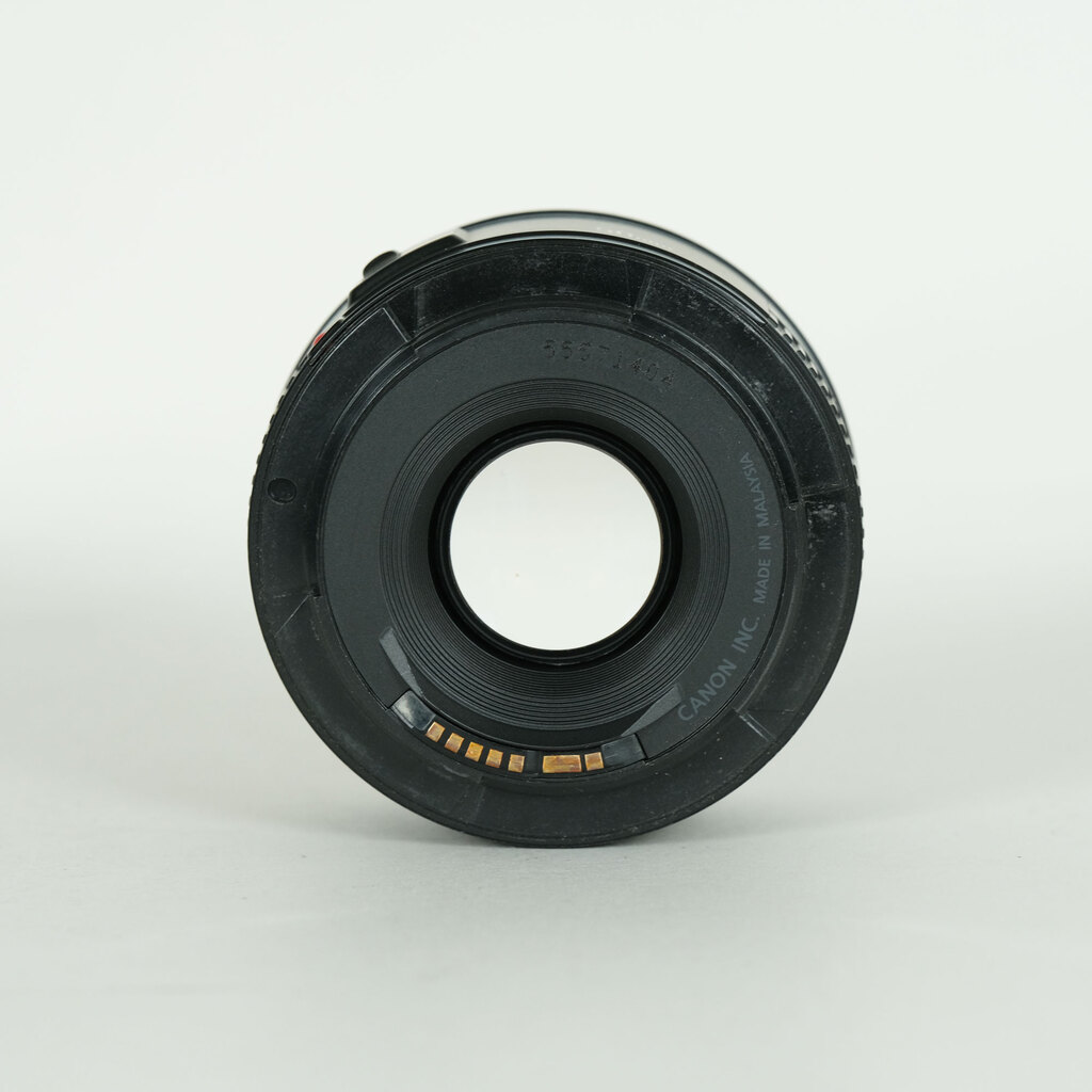 Canon EF50mm F1.8 II Canon EF50mm F1.8 II