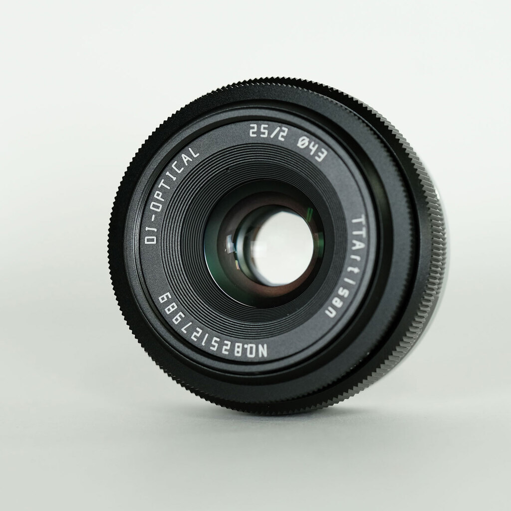 銘匠光学 TTArtisan 25mm F2 C (フジフイルムX用) ブラック 銘匠光学 TTArtisan 25mm F2 C (フジフイルムX用) ブラック