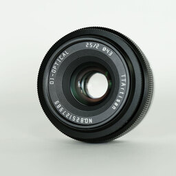 銘匠光学 TTArtisan 25mm F2 C (フジフイルムX用) ブラック 銘匠光学 TTArtisan 25mm F2 C (フジフイルムX用) ブラック