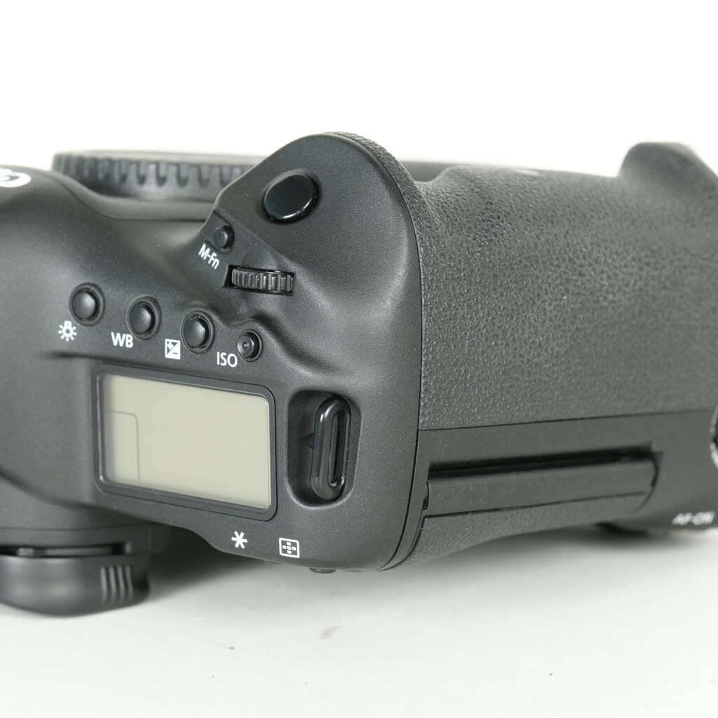 Canon EOS-1D Xの出品 | ONE SCENE（ワンシーン）