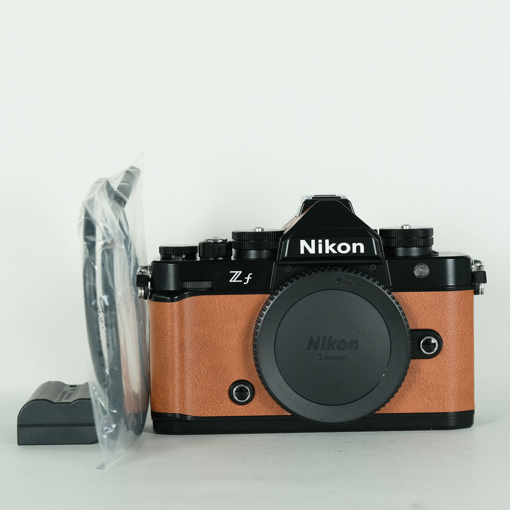 Nikon Z f プレミアムエクステリア張替済みの出品 | ONE SCENE（ワン