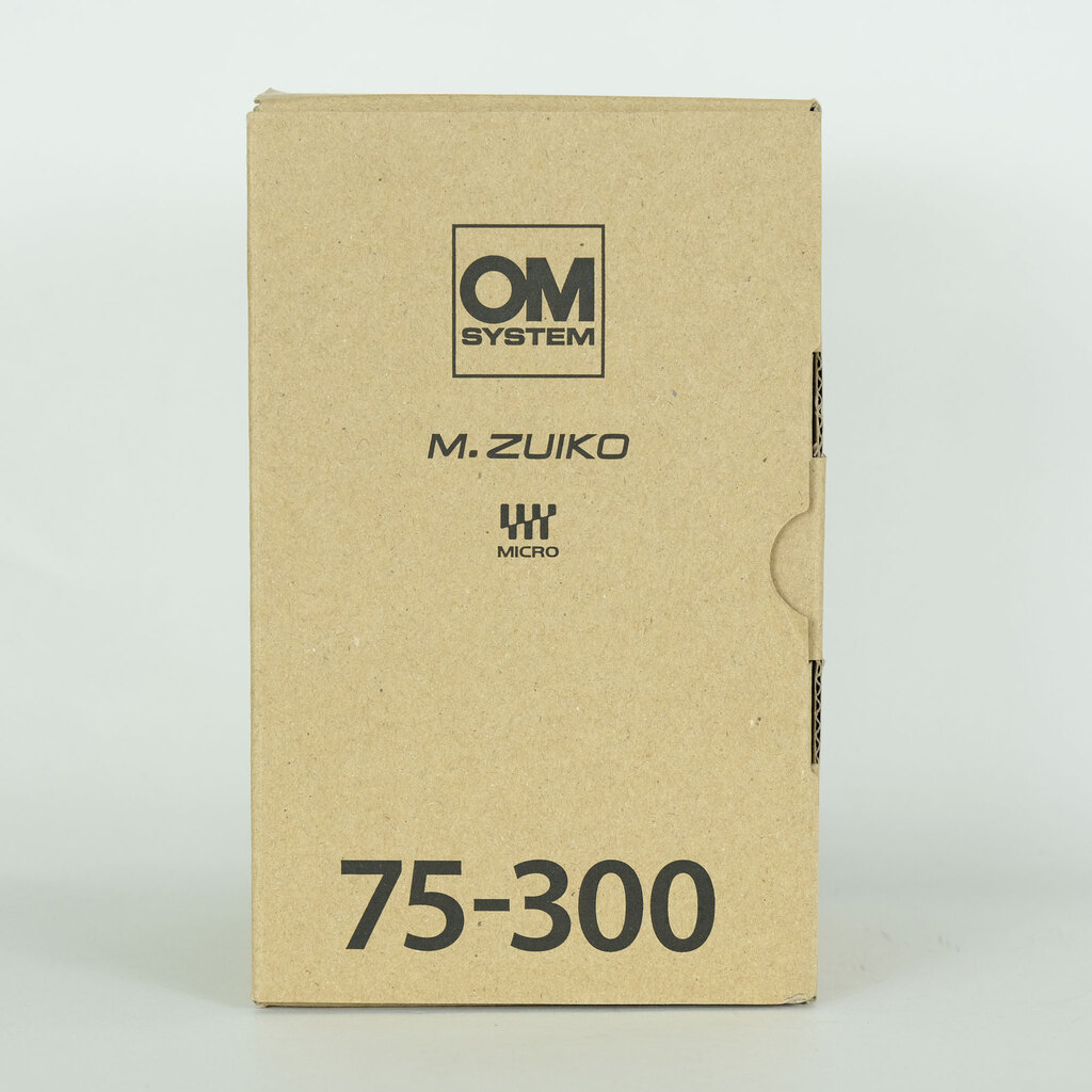 OM SYSTEM M.ZUIKO DIGITAL ED 75-300mm F4.8-6.7 II   　※OM SYSTEMロゴモデル