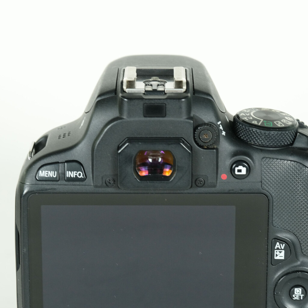Canon EOS Kiss X7 Canon EOS Kiss X7