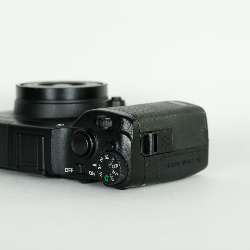 RICOH GXR+S10 KIT ※24-72mmF2.5-4.4の出品 | ONE SCENE（ワンシーン）