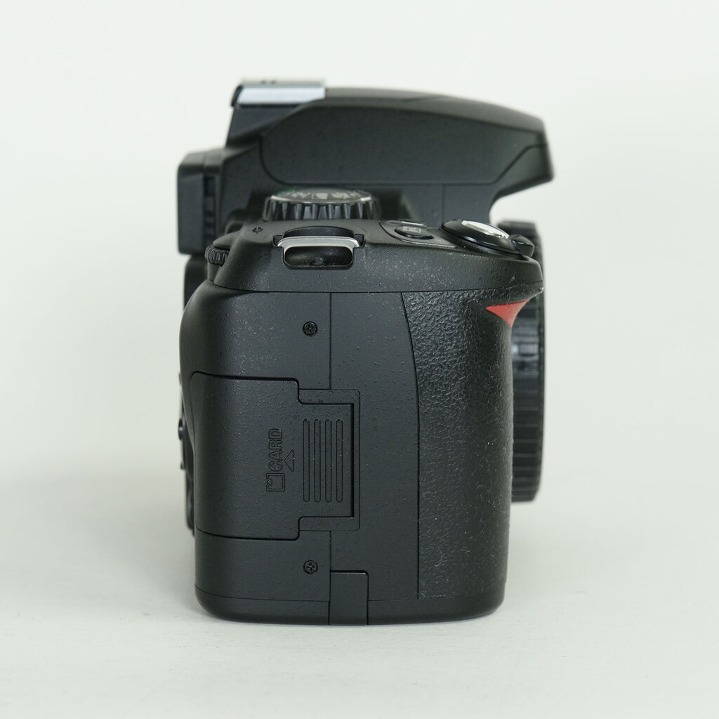 Nikon D40 ブラックボディ