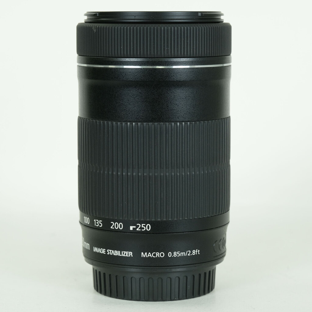 Canon EF-S55-250mm F4-5.6 IS STM