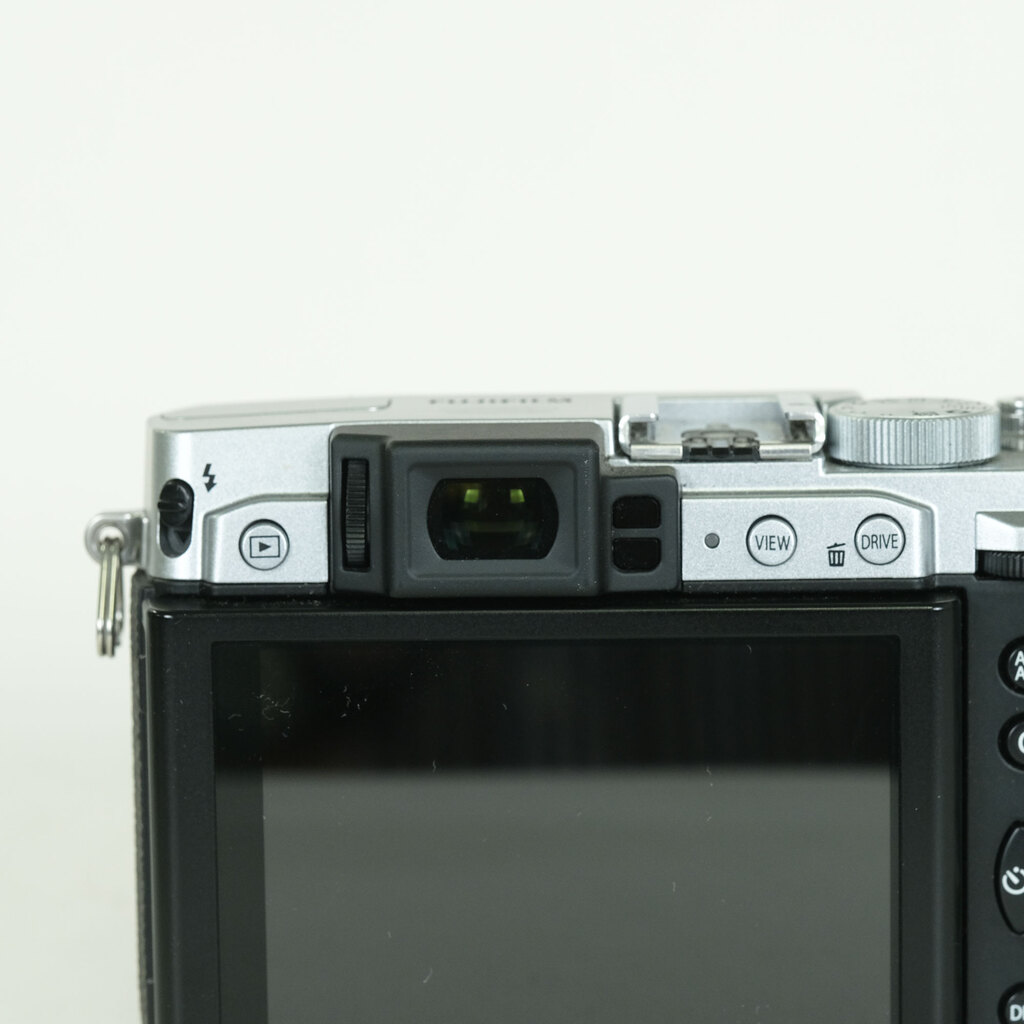 FUJIFILM X30 シルバー