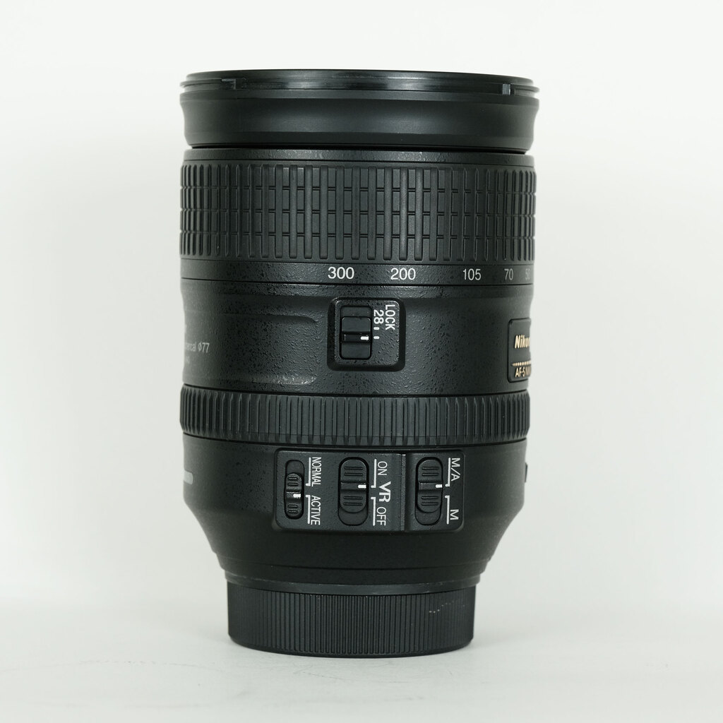 Nikon AF-S NIKKOR 28-300mm f/3.5-5.6G ED VR