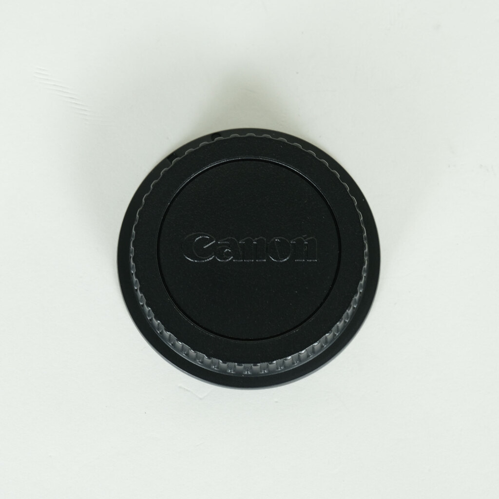 Canon EF-S18-55mm F4-5.6 IS STM