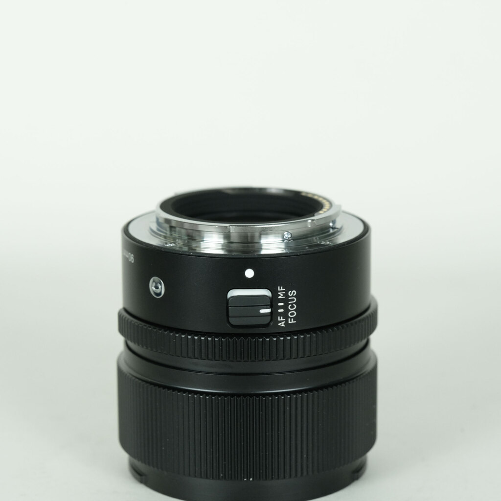 SIGMA 90mm F2.8 DG DN｜Contemporary [ソニーE用]